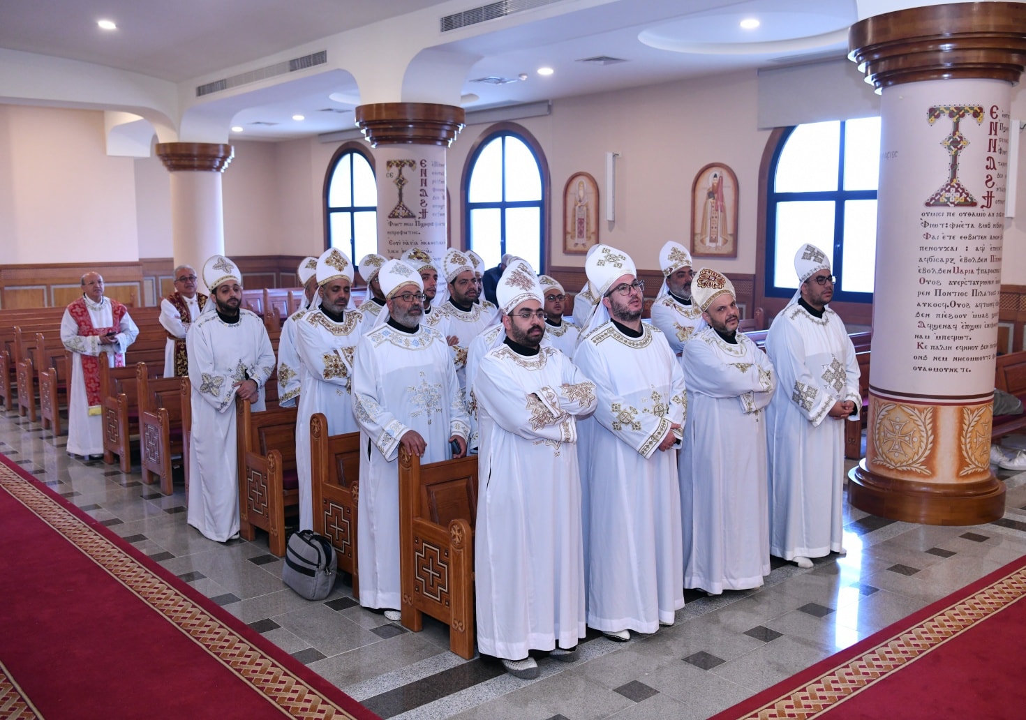 بالصور البابا تواضروس الثاني يفتتح الدورة التدريبية للكهنة الجدد الذين تمت سيامتهم في فترة الصوم الكبير 5 البابا تواضروس الثاني يفتتح الدورة التدريبية للكهنة الجدد