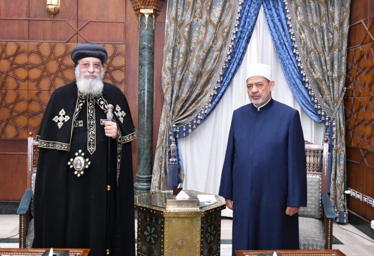 دعماً لقيم المحبة والتسامح البابا تواضروس الثاني يهنئ شيخ الأزهر ووزير الأوقاف ومفتي الجمهورية بعيد الفطر المبارك 2 البابا يهنئ شيخ الأزهر