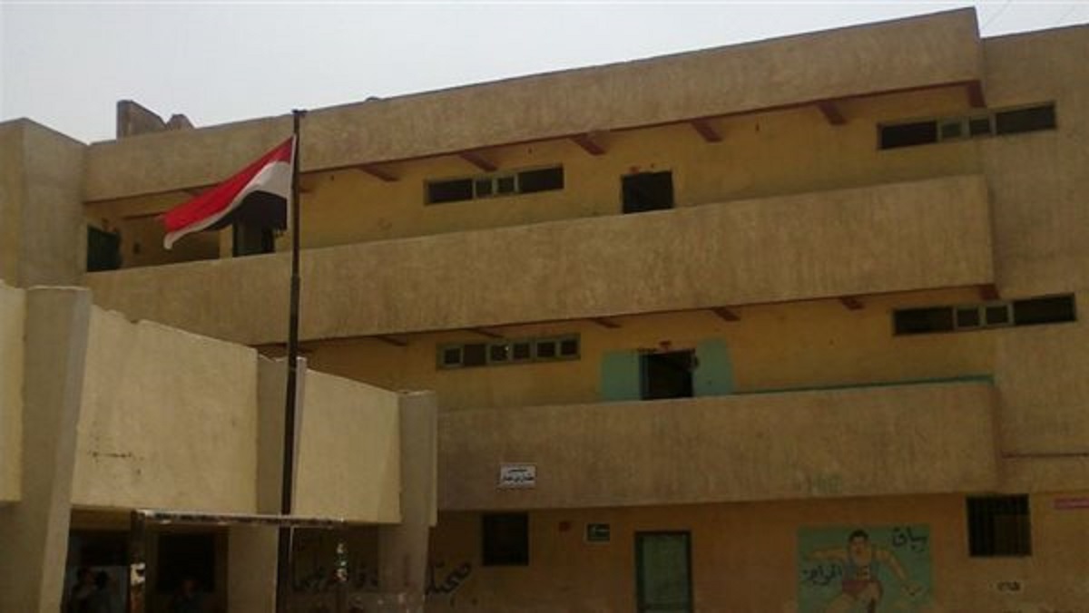 فصل طالب بالصف السادس الابتدائى لاعتدائه هو ووالدته على زميله شنودة عزيز بمدرسة في الخصوص 4 فصل طالب بالصف السادس الابتدائى