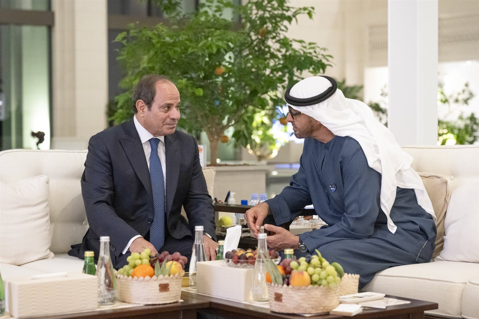 كواليس زيارة الرئيس السيسي لـ أبوظبي والدوحة لرسم الخطوط الحمراء من هرمز إلى المندب 2 زيارة السيسي للإمارات