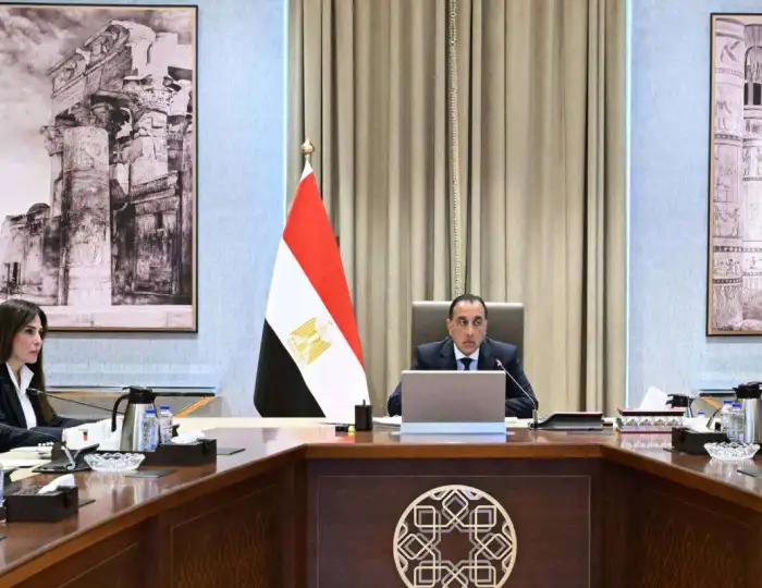 رئيس مجلس الوزراء يعلن الموافقة على تقنين أوضاع 191 كنيسة ومبنى خدميًا تابعة لها 2 مجلس الوزراء يعلن الموافقة على تقنين أوضاع 191 كنيسة