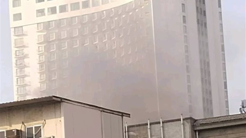 عاجل نشوب حريق بمستشفى قصر العيني والدفع بـ 4 سيارات مطافي 2 نشوب حريق بمستشفى قصر العيني