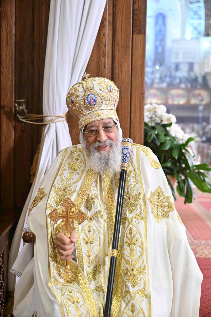 بالصور البابا تواضروس خلال قداس عيد القيامة المجيد نصلي أن يسود السلام في مناطق الصراع والنزاع أن يحفظ بلادنا 2 البابا تواضروس خلال قداس عيد القيامة