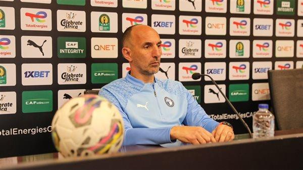مدرب بيرامدز يشيد بنادي الزمالك ويهاجم التحكيم بعد خسارة بيراميدز 2 مدرب بيرامدز