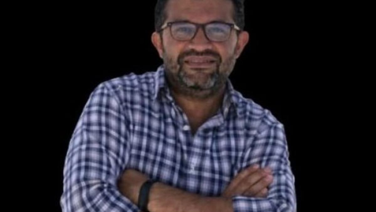 بتروجت تفجر مفاجأة بشأن سبب وفاة المهندس حسام صادق المصري بالإمارات لم تسقط عليه شظايا صاروخ 2 المهندس المصري حسام صادق