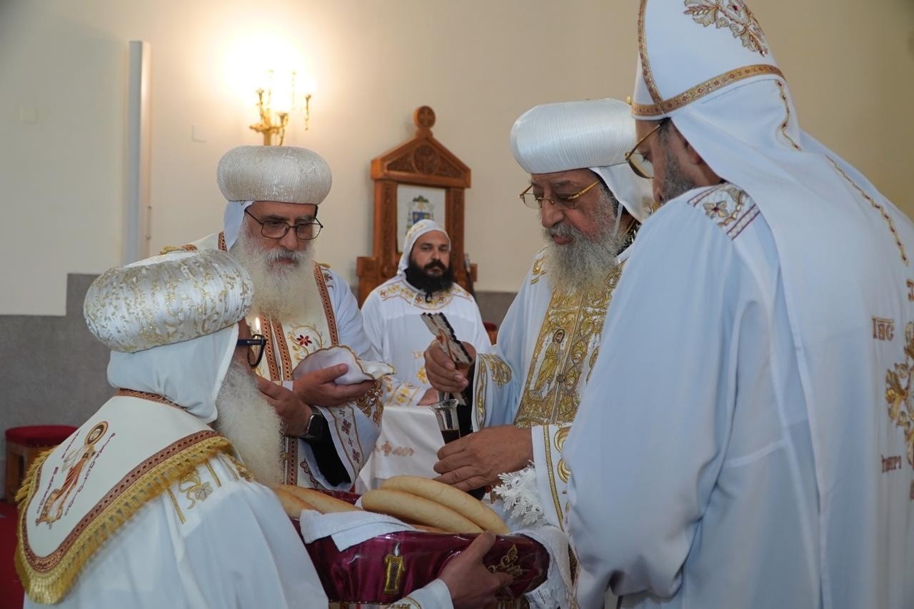 البابا تواضروس خلال عظة القداس بكرواتيا قيامة المسيح منحتنا النور الداخلي فصار عقل الإنسان مستنيرًا بل وكل حياته أيضًا 3 البابا تواضروس الثاني يصلي القداس في كرواتيا