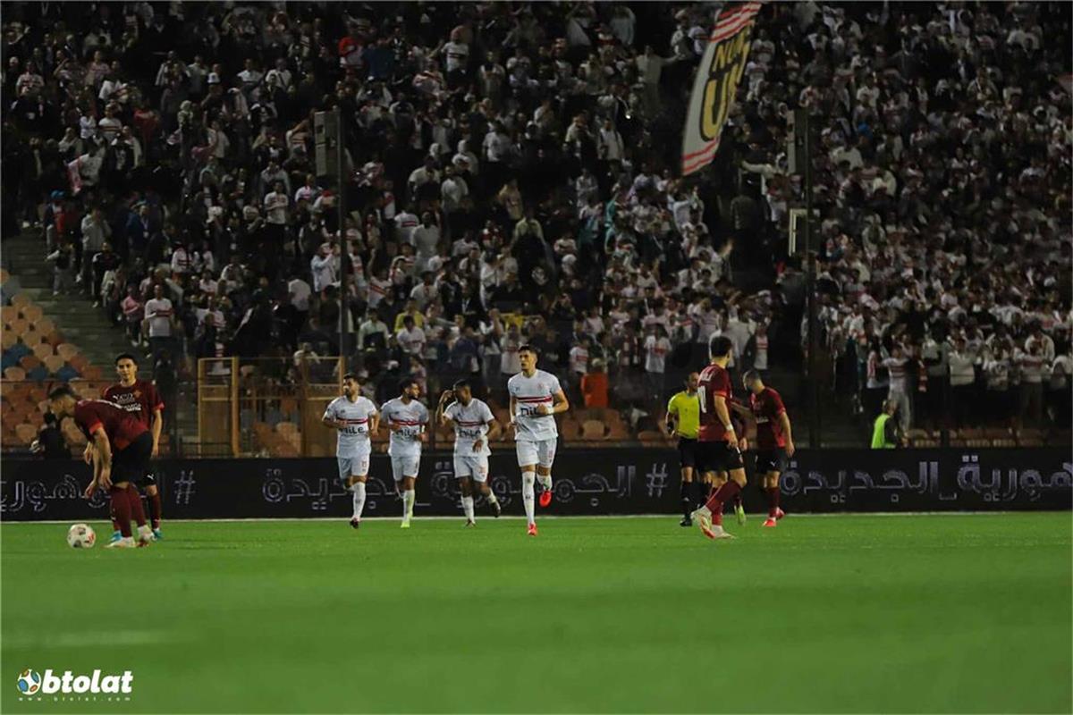 تعليمات حاسمة قبل مواجهة نادي الزمالك واتحاد العاصمة الكاف يفرض قواعد صارمة على نهائي الكونفدرالية 4 مباراة نادي الزمالك واتحاد العاصمة الجزائرى