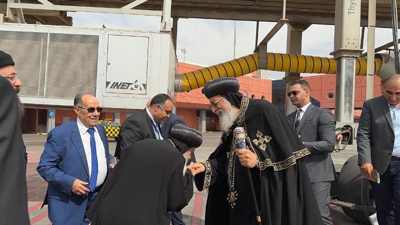البابا تواضروس يكشف تفاصيل جولته الأوروبية رحلة الـ 400 كيلومتر بالسيارة 4 لقاءات رئاسية مع البابا تواضروس