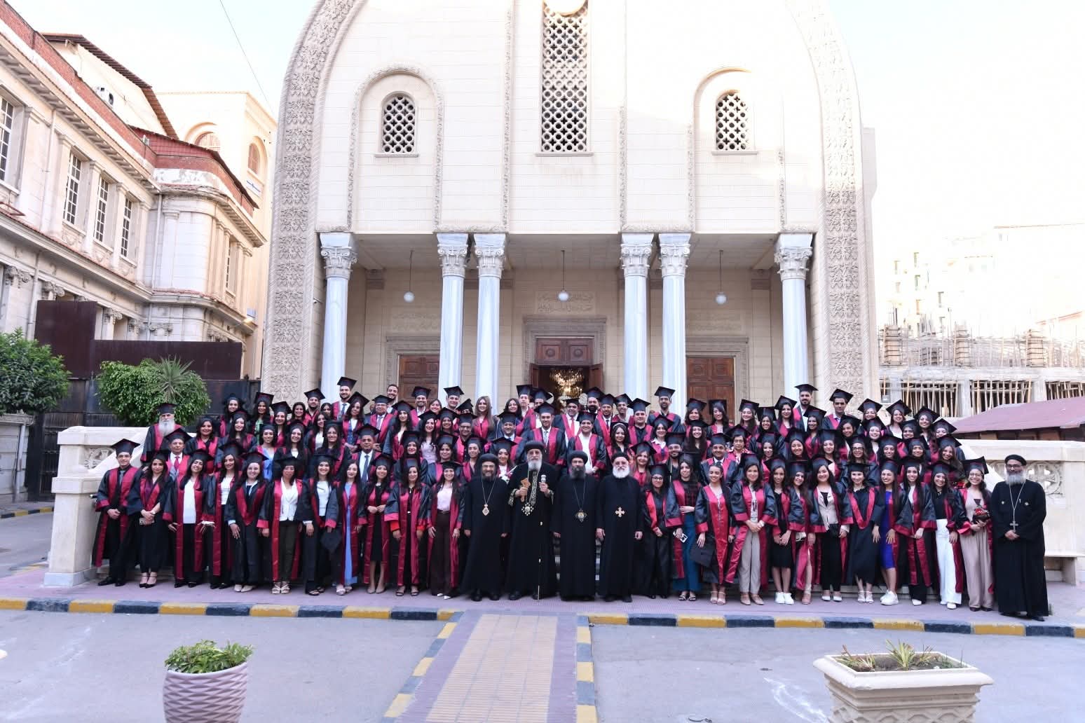 اسهروا وصلوا البابا تواضروس يطلق أولى حلقات القوانين الروحية لمواجهة الفتور 4 عظة البابا تواضروس