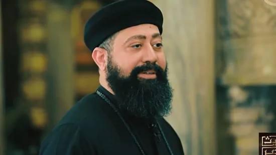 بالفيديو القس متياس عبد الصبور راعي كنيسة السيدة العذراء بحارة زويلة يوضح تفاصيلها وأسرارها 2 القس متياس عبد الصبور