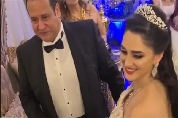 من هي اللبنانية كلارا شلفون زوجة نخنوخ التي ارتبط اسمها بقرار التحفظ على أمواله القصة الكاملة 2 زوجة صبري نخنوخ