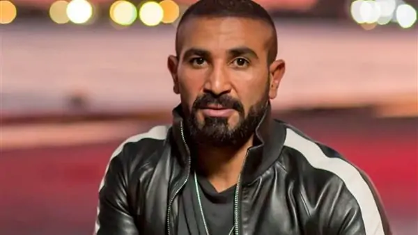 أحمد سعد يفجر مفاجأة مع عمرو أديب ويكشف سر بوست الطلاق الثالث 2 أحمد سعد