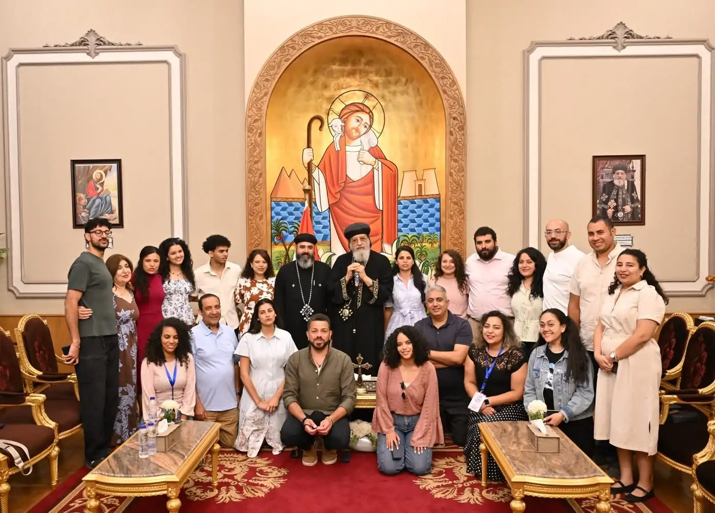 بالصور استقبال البابا تواضروس الثاني لمجموعة خدمية من كنائس ناشڤيل بأمريكا بالمقر البابوي 2 البابا تواضروس الثاني يستقبل مجموعة خدمية