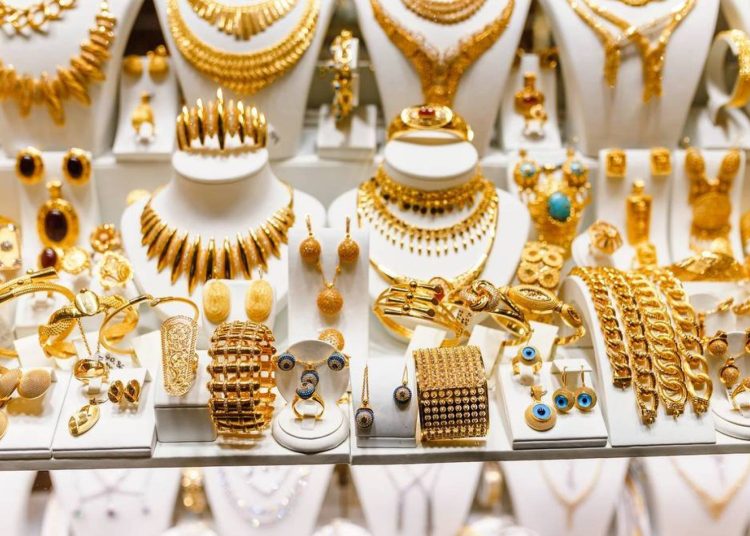 نزل 265 جنيه مفاجأة في سعر الذهب اليوم 2023/02/19 للمرة الأولى منذ 50 يوما 1 الذهب