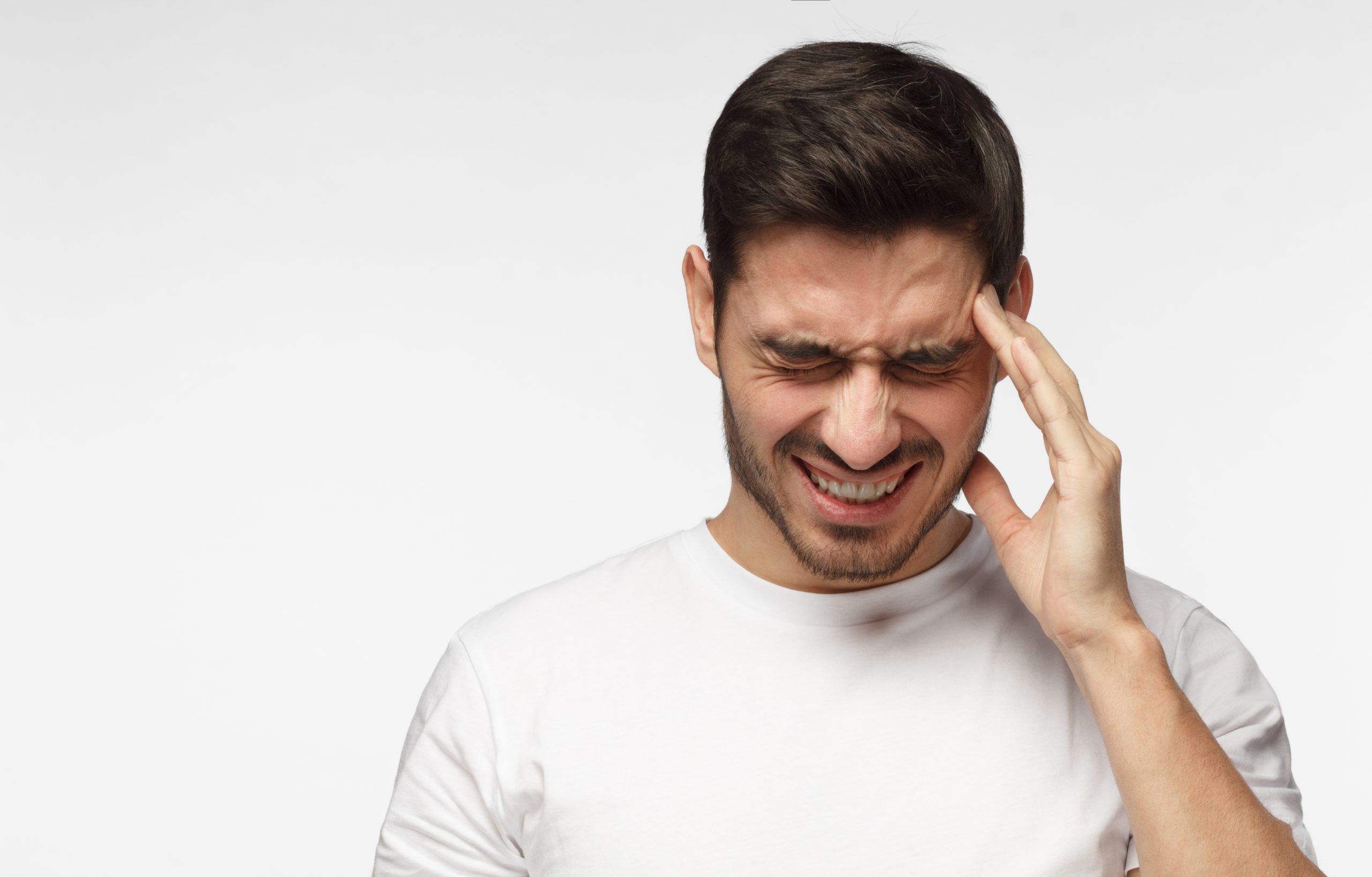 الصداع مش سايبك في حالك 9 طرق منزلية لتخفيف آلامه 5 أسباب-الصداع