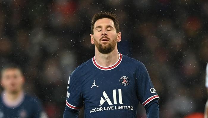 زلزال داخل ملعب الأمراء جماهير باريس تهين وتهاجم ميسي مش هتصدق هيعمل إيه 3 163 154128 messi psg barcelona thierry