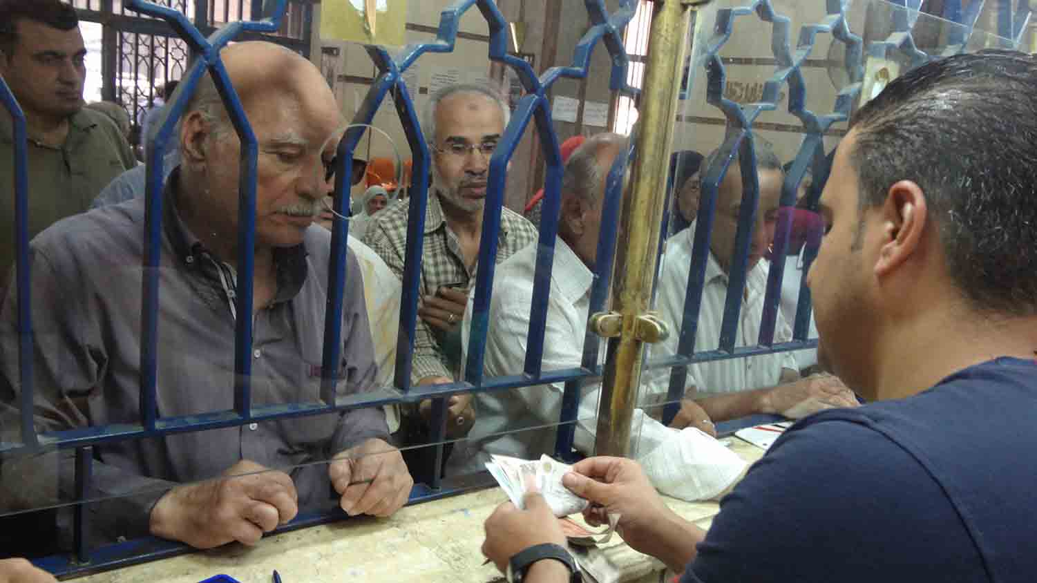 قرار ينتظره أصحاب المعاشات في قضية العلاوات الخمس 4 أصحاب المعاشات
