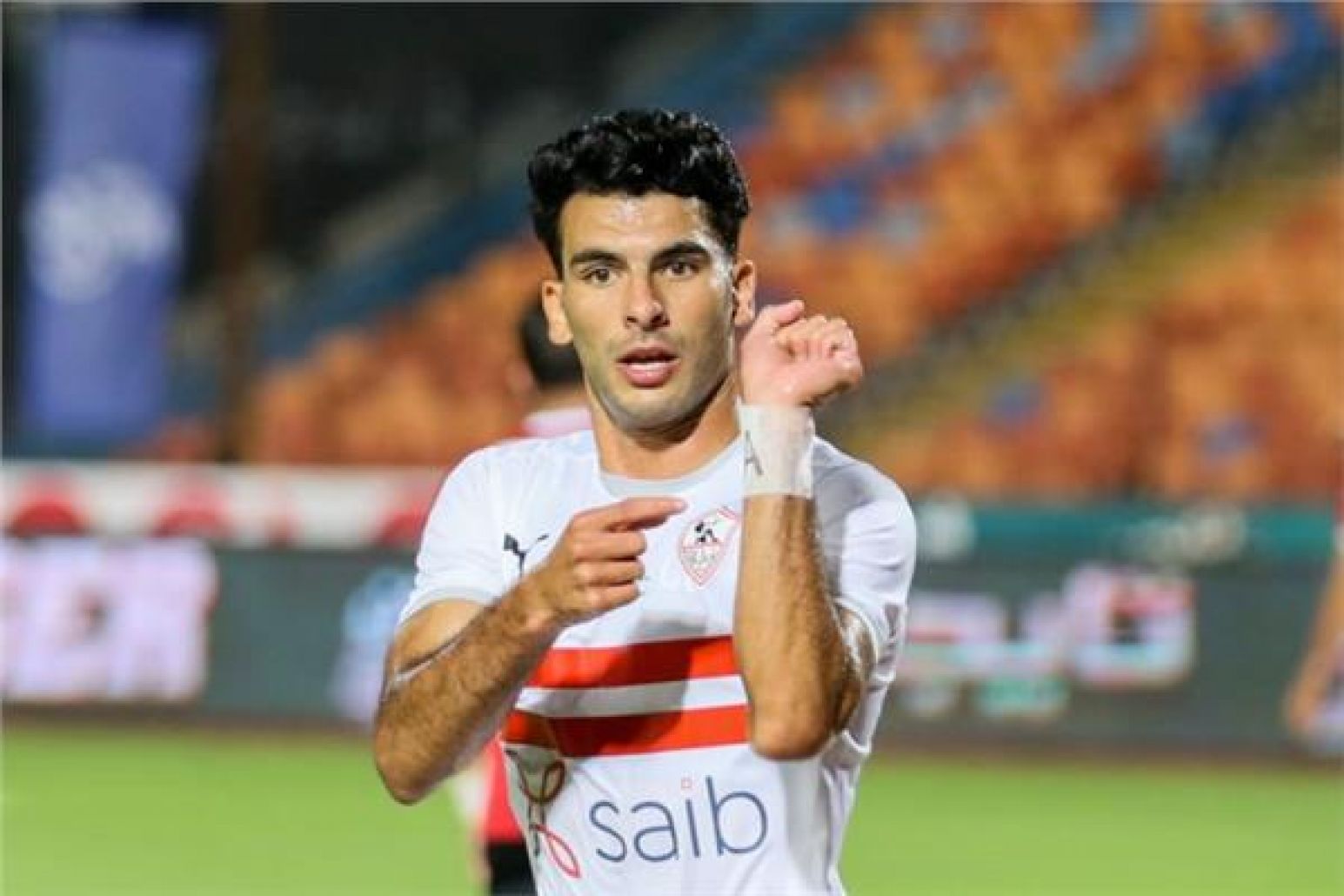 بقميص منتخب مصر والزمالك زيزو عاد من جديد يصنع ويسجل 101 هدف 2 زيزو يصنع ويسجل 101 هدف مع المنتخب والزمالك