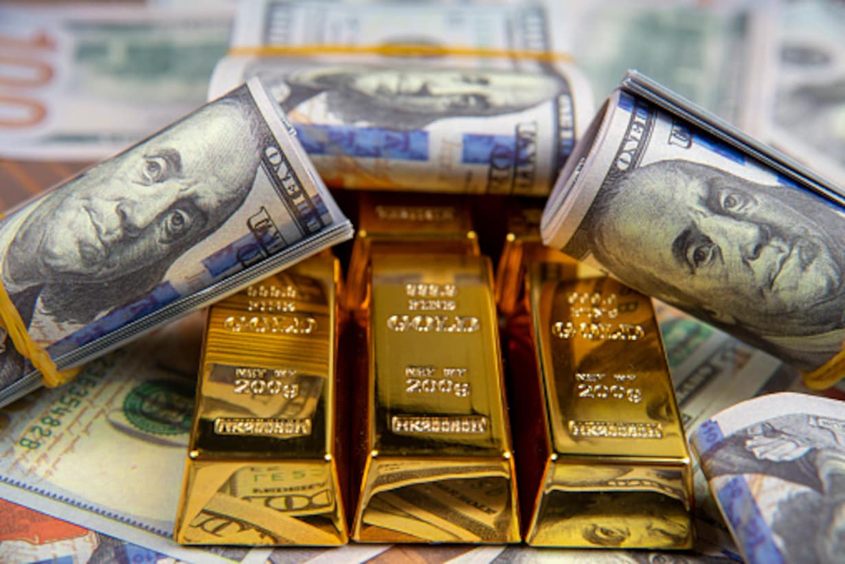 الذهب والدولار بعد رفع سعر الفائدة