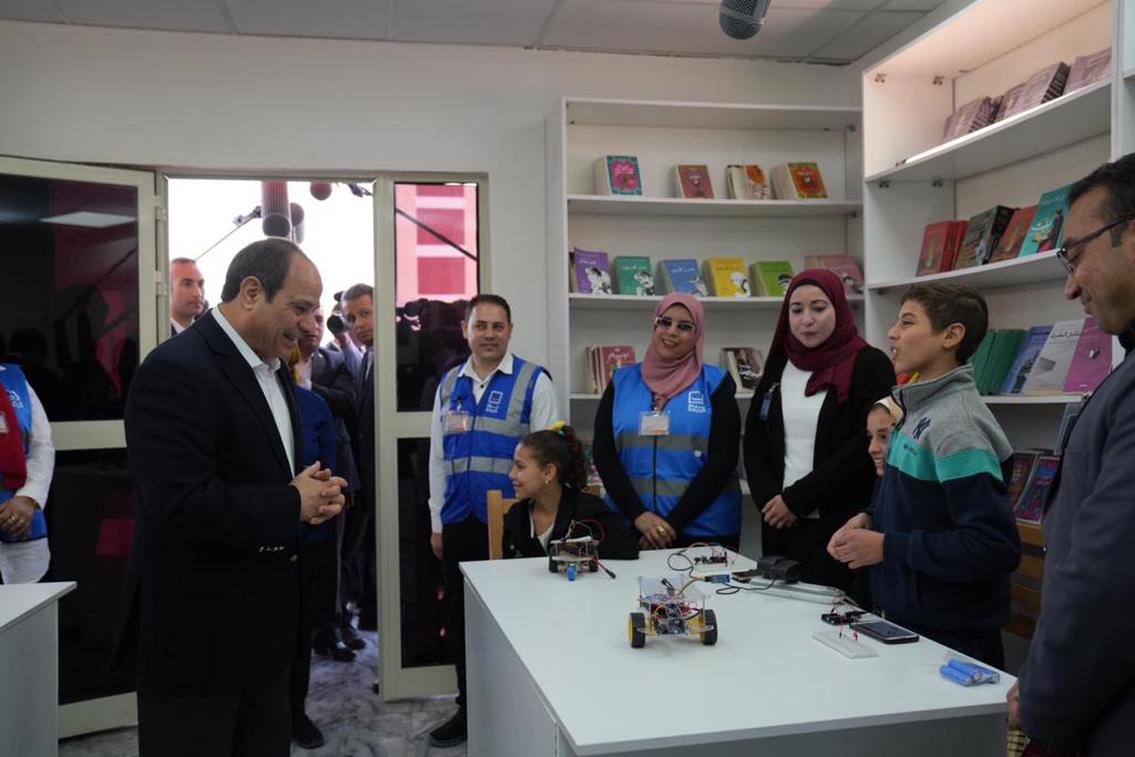 السيسي يوجه رسالة للمصريين أنا مش فى برج كبير 3 331121826 777955360593699 258980905716533898 n 48