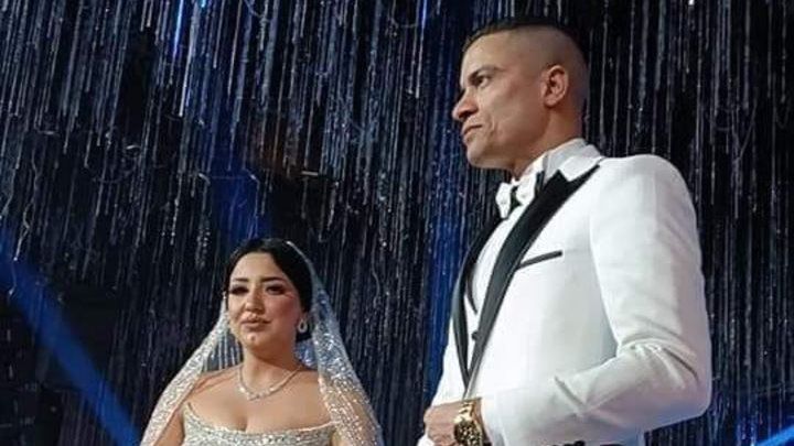 زوجة حسن شاكوش تطلب الانفصال بعد أكتشافها زواجه بأخرى 2 39813a5952