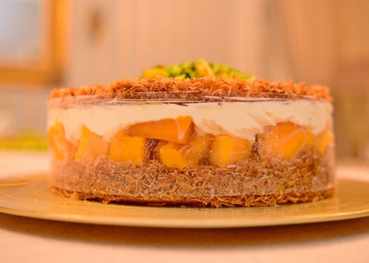 خطوات عمل الكنافة بالمانجو طرية وزي المحلات 1 konafa la