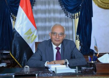 وزير التعليم يصدر قرار يخص معلمي الصف الخامس الابتدائي