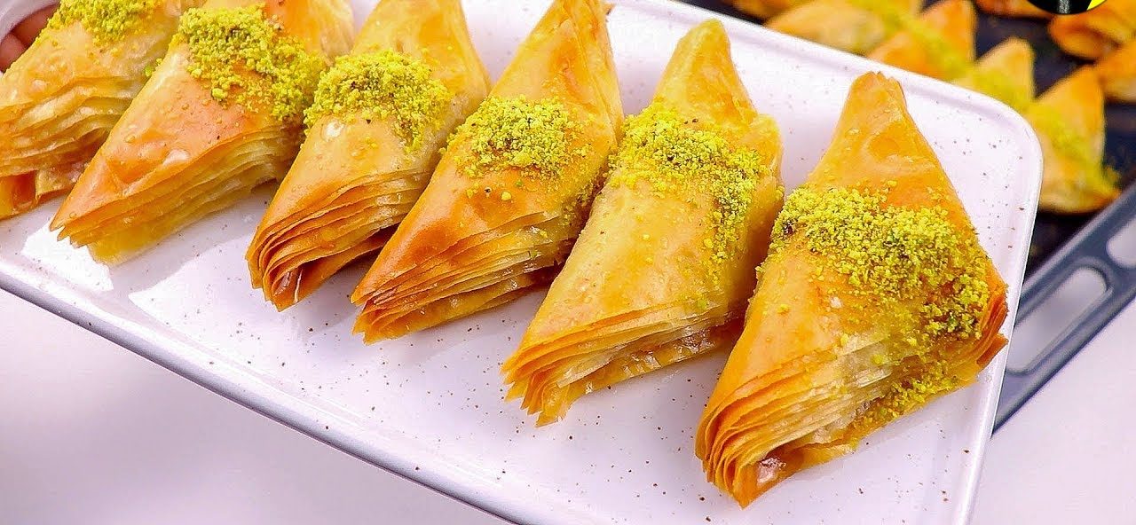 اكلات رمضانية طريقة عمل الجلاش الحلو السادة 2023 6 الجلاش الحلو السادة 2023