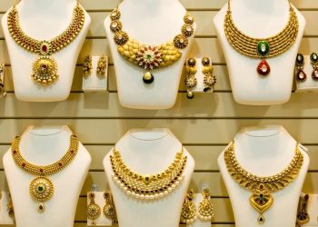 الذهب يفاجئ الجميع  اليوم و عيار 21 الآن يسجل هذا السعر
