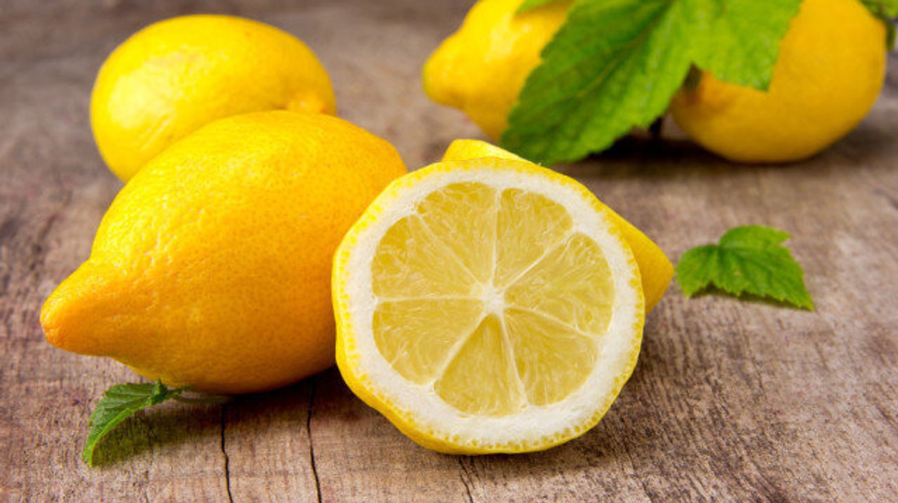 شرب الليمون علاجه فعال