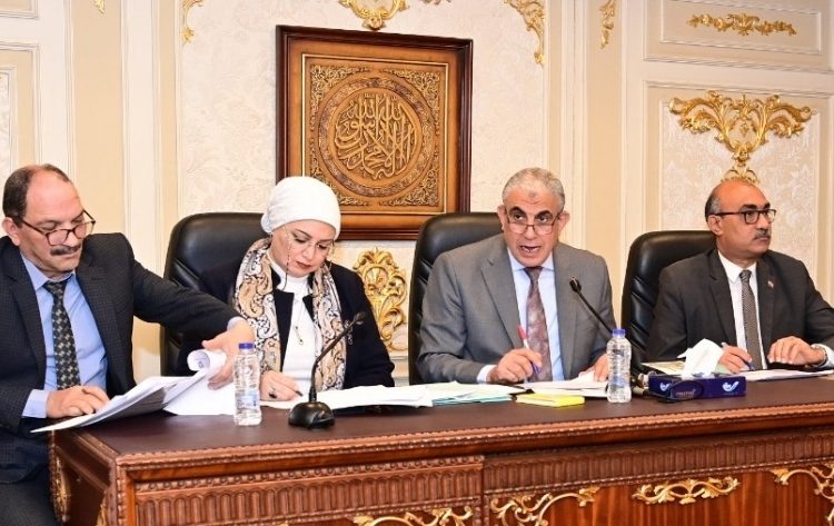 بشرة خير لأعضاء المهن الطبية تعرف على جدول الحوافز للأطباء والتمريض 1 جدول الحوافز للأطباء والتمريض