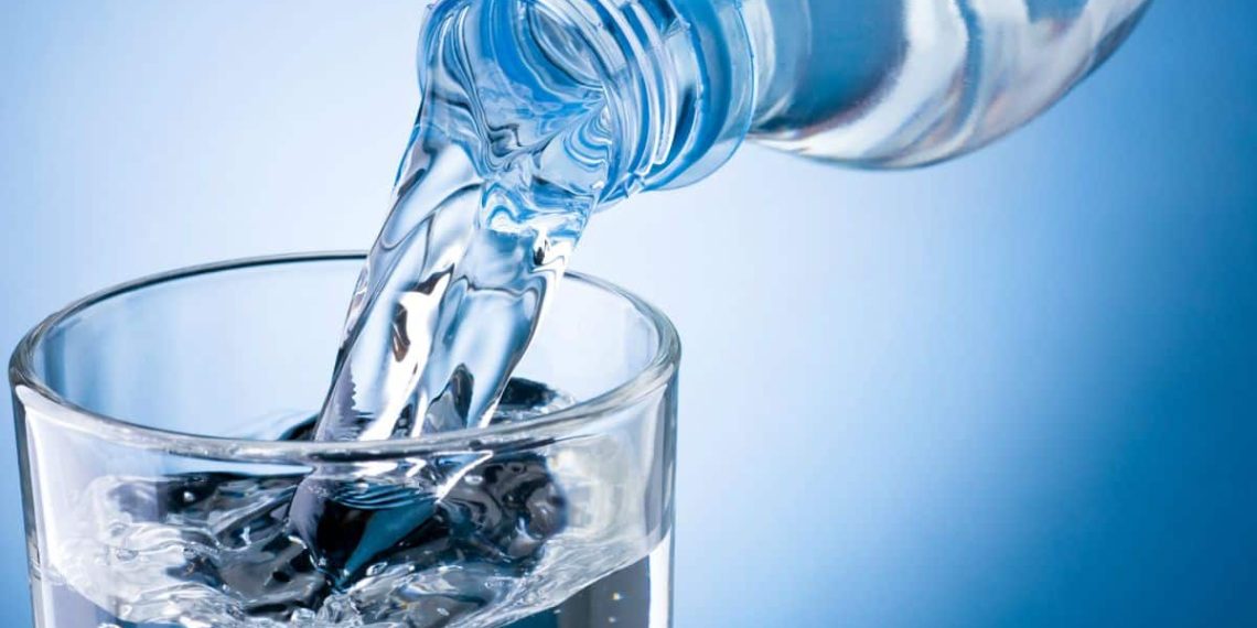 أعراض عدم شرب الماء