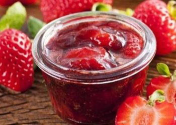 طريقة عمل مربى الفراولة