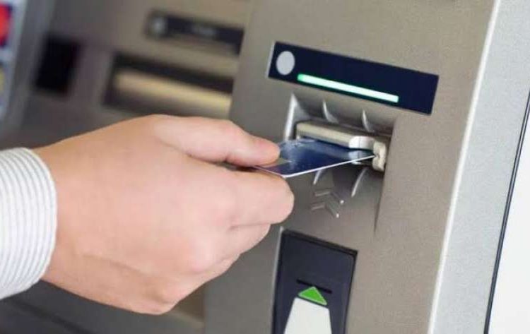 من أولها كدا اعرف عمولات السحب من الـATM 1 سحب الفيزا