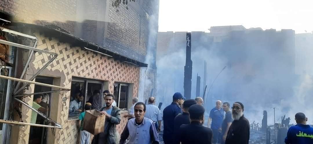 وردنا الان حريق كنيسه العذراء والملاك ميخائيل بديروط صور 5 حريق كنيسة العذراء والملاك ميخائيل