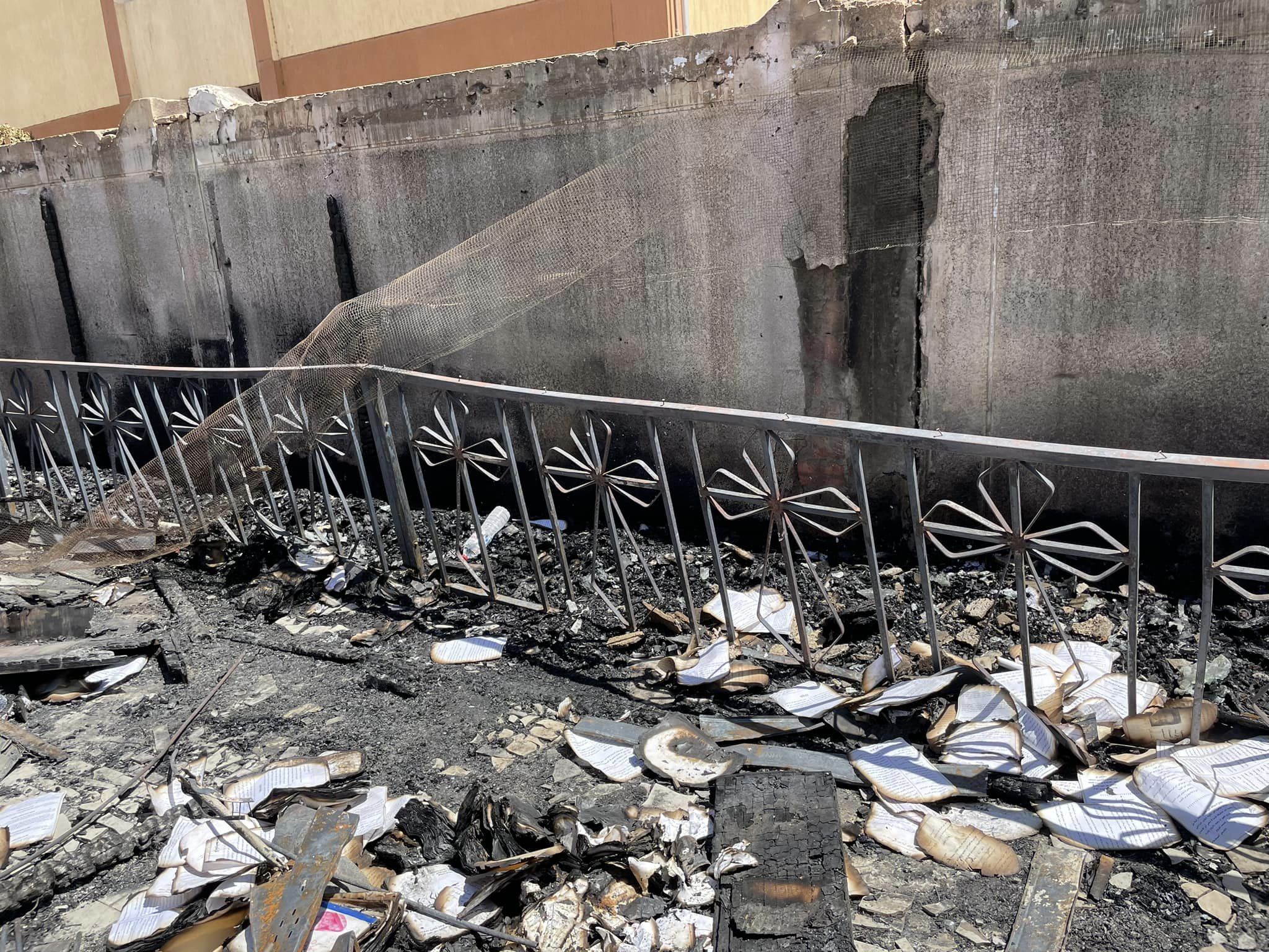 حريق الكنيسة و حجم الدمار الهائل