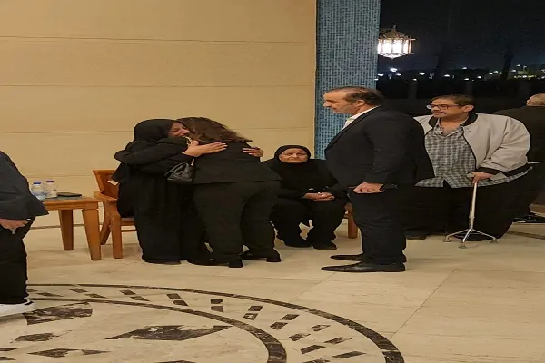 محزن جدا وما حدث لوالدة شيرين الطحان في عزاء ابنتها صور 3 انهيار والدة شيرين الطحان