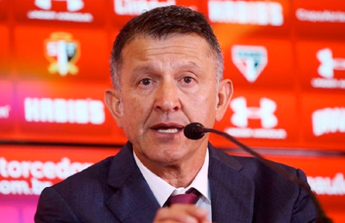 مدرب الزمالك الجديديصدر أول قرار بعد وصوله مصر 3 أول قرار من مدرب الزمالك الجديد
