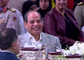 تعليق الرئيس السيسى على حوار الفنان احمد زاهر مع ابنته منى