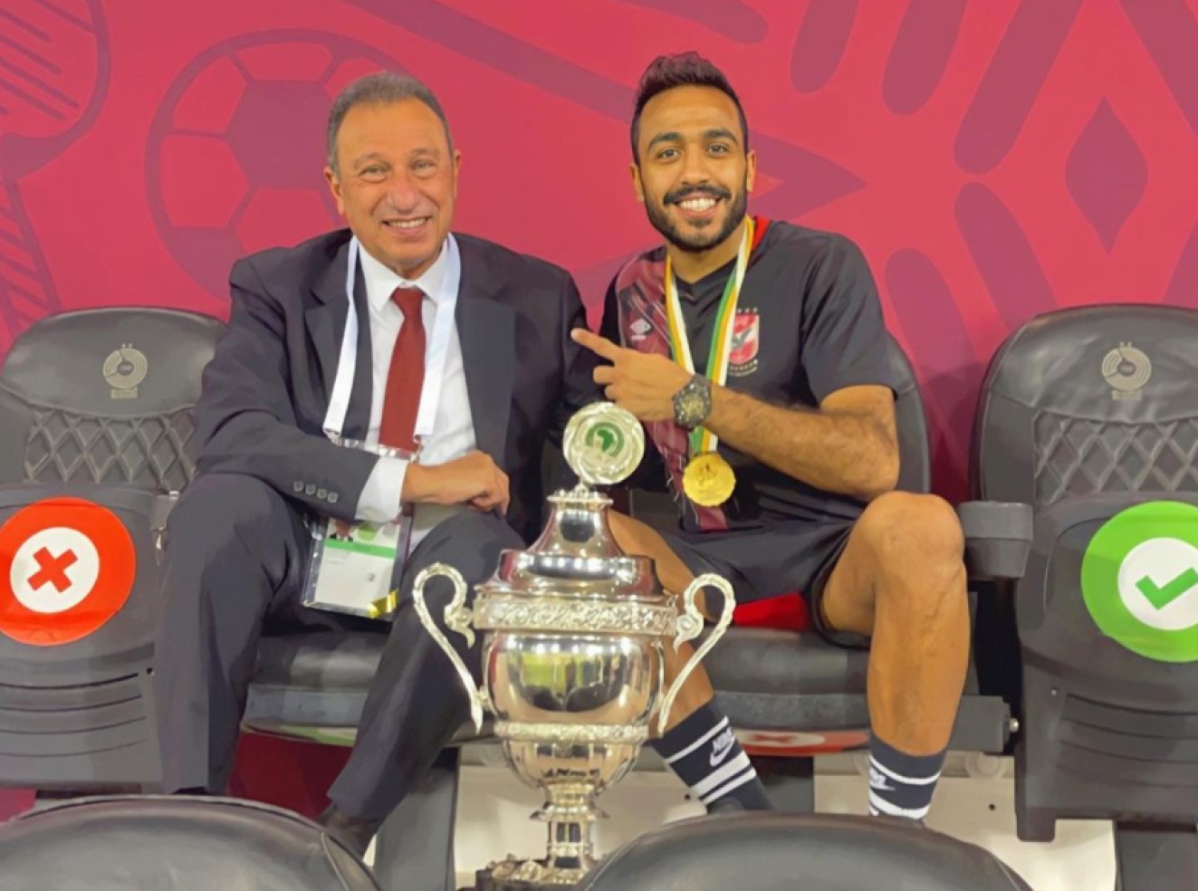 الأهلي يجدد عقد كهربا وبشرى سارة لجماهير القطبين 2 5ateb w kahrba 4