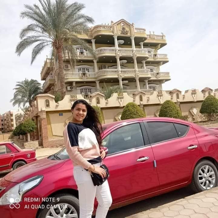 اختفاء سارة رياض يوسف في ظروف غامضة منذ 4 أيام والأسرة تستغيث 2 اختفاء سارة رياض يوسف في ظروف غامضة منذ 4 أيام والأسرة تستغيث