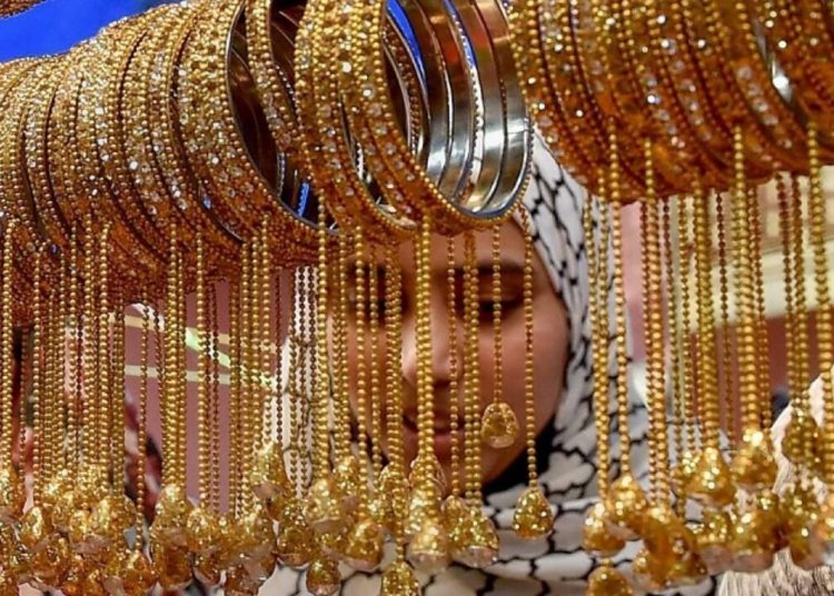 هبوط سعر الذهب خلال التعاملات المسائية وهذا قيمة عيار 21 1 سعر الذهب في مصر
