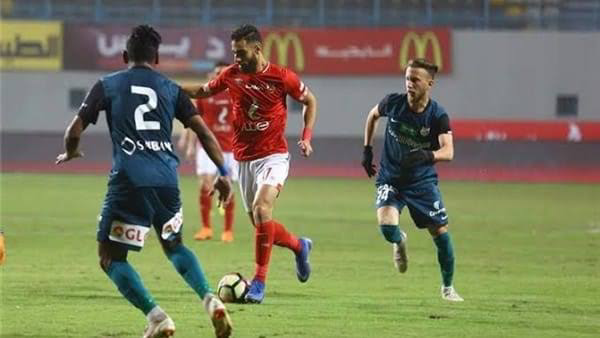 حرب قبل المباراة مدير الأهلي يستفز المدير الفني للوداد ويخرجه عن شعوره 5 الاهلي