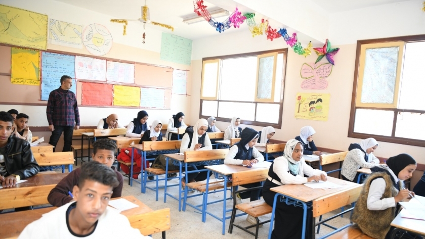 تفاصيل واقعة طالبة الصفر طرق غش جديدة 2 تفاصيل امتحانات الفصل الدراسي الثاني 2023