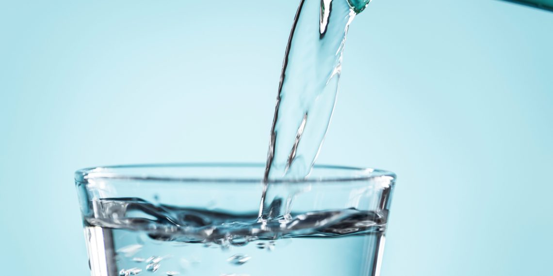 ضرورة شرب الماء بسبب المخاطر الصحية