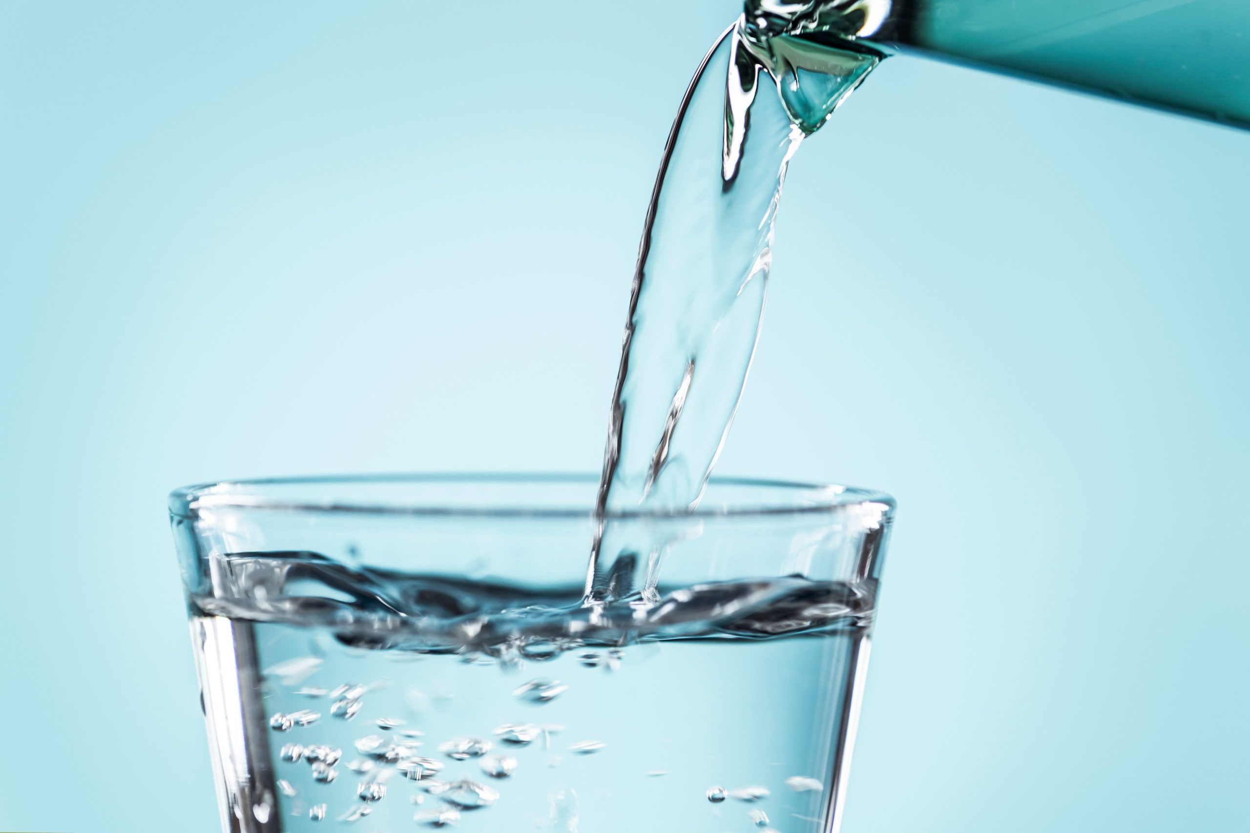 ضرورة شرب الماء بسبب المخاطر الصحية
