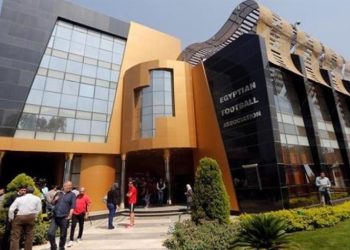 بعد اعتذار الزمالك من السوبر شوف خسائر اتحاد الكرة وصلت لكام