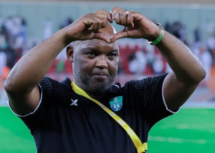 موسيماني يقترب من قيادة الزمالك بعد رحيله عن أهلي جدة 1 موسيماني يقترب من قيادة الزمالك