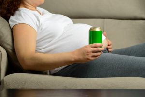 أضرار المشروبات الغازية على الحوامل