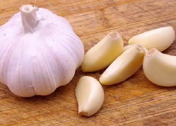 عند تناول 3 فصوص من الثوم يومي شوف ايه اللى يحدث للجسم 1 338000778 1264280344223143 2770663109906111766 n 360